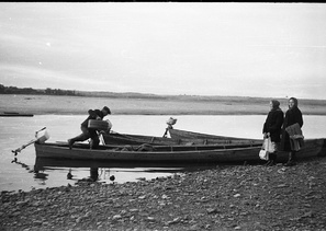 д. Чакола (конец 60-х гг.) фотограф Валюх (Брагина) Т.С.